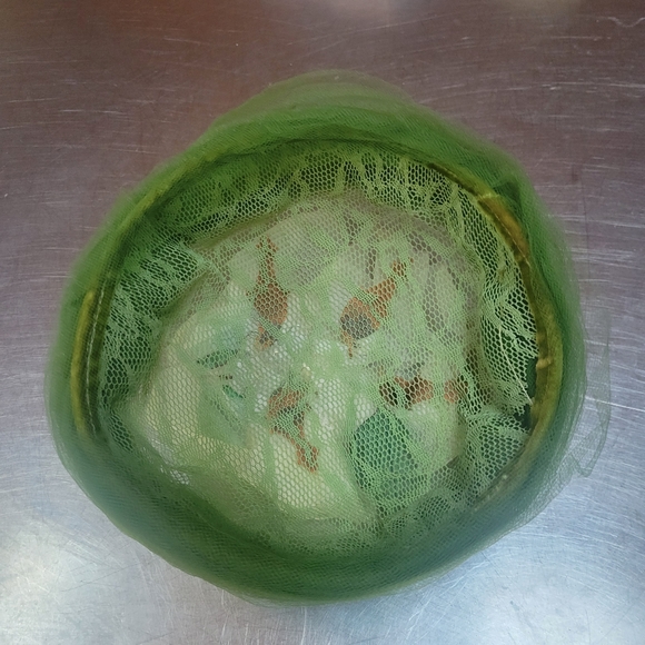 Vintage Floral Tulle Hat - Picture 4 of 4